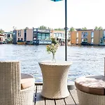 The New Boathouse *